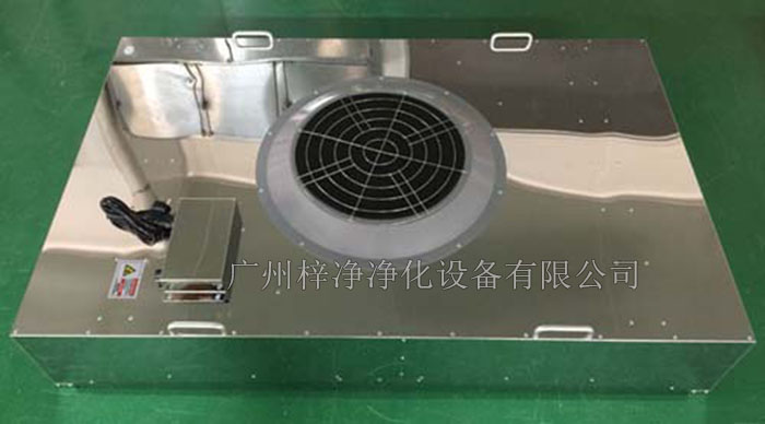 不銹鋼FFU廣泛應用于電子、醫(yī)藥、生物工程、食品、化妝品等行業(yè)，如半導體生產(chǎn)線、藥品生產(chǎn)車間、實驗室、手術室等，為各類潔凈室提供穩(wěn)定的空氣潔凈度保障。